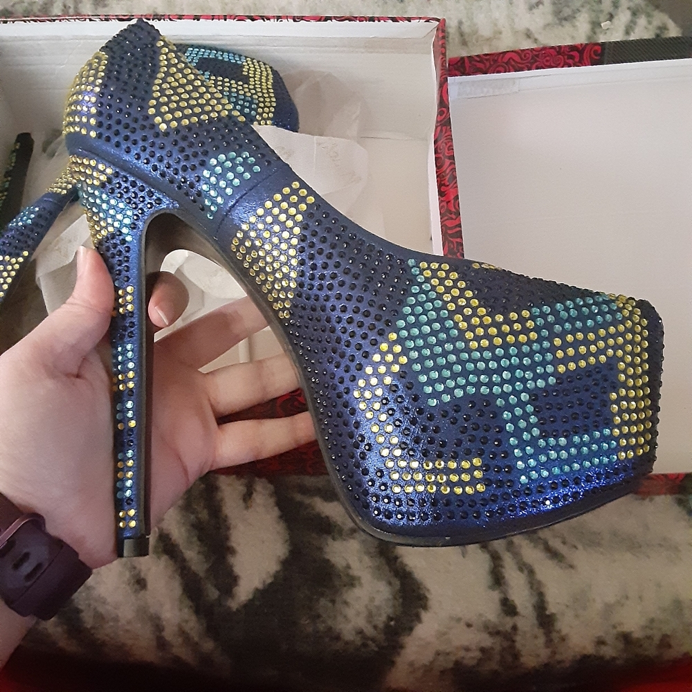 Macki Estina Blue Rhinestone Heels Size 8.5